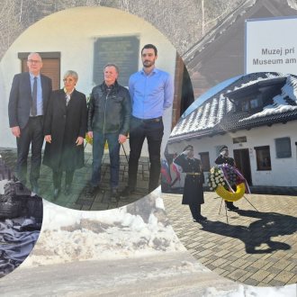 Bild zu:Predsednica Republike Slovenije na Peršmanovi domačiji: spomin, odgovornost in odprta vprašanja