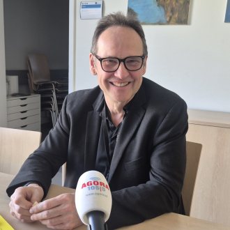 Bild zu:Spomin kot politično bojišče: kritični pogovor s Klausom Schönbergerjem