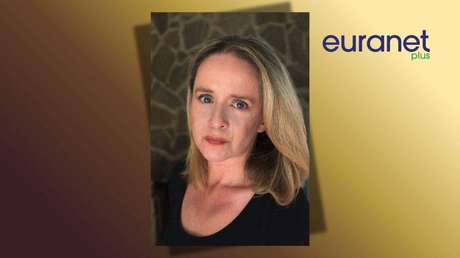 (c) Jacqueline Godany