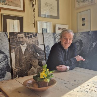 Bild zu:Zerborstene Biografien I Razbite biografije