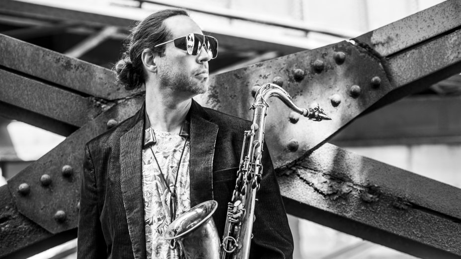 Brian Landrus (c) Nick Carter