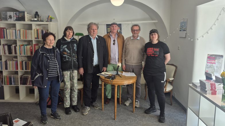 Bild zu: Koroška mirovna platforma stopa v javnost