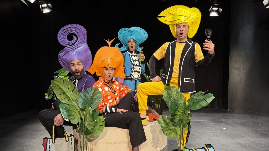 „LIV, LOVE, LAUGH STRÖMQUIST“ 