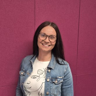 Bild zu:Nova energija v Mohorjevi knjigarni - portret Iris Spitzer