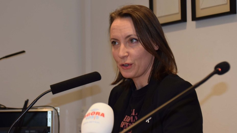 Daniela Kocmut, Moderatorin, Foto: E.Martins