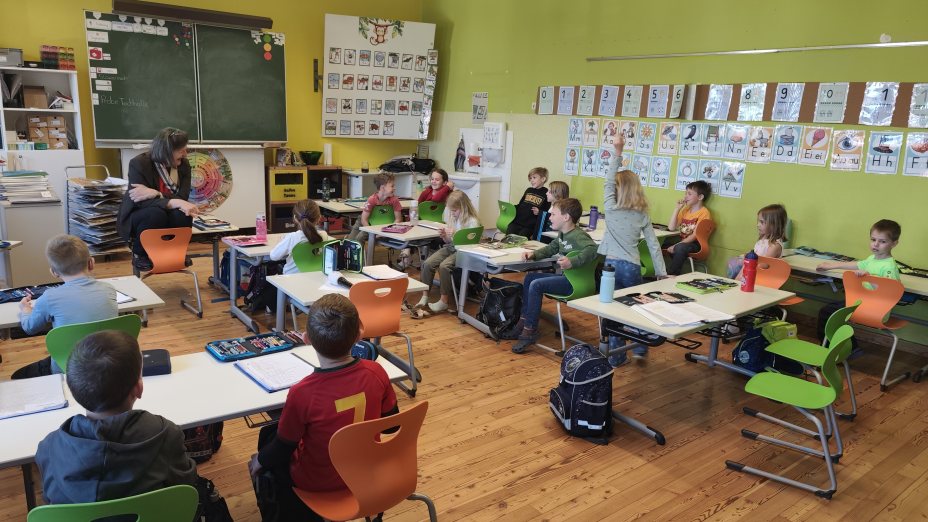 Igra, barve in sladoled – po slovensko!