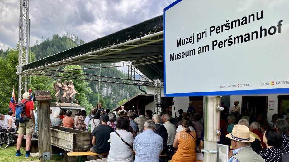 Osrednja spominska prireditev pri Peršmanu