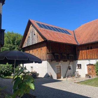 Bild zu:Hanzi Mikl in Rock am Bauernhof