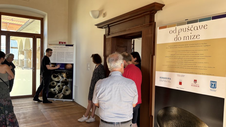 Razstava “Od puščave do mize” I Ausstellung „Von der Wüste auf den Tisch“