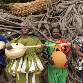 Bild zu:Druga glasba: King Ayisoba – Pure Confusion