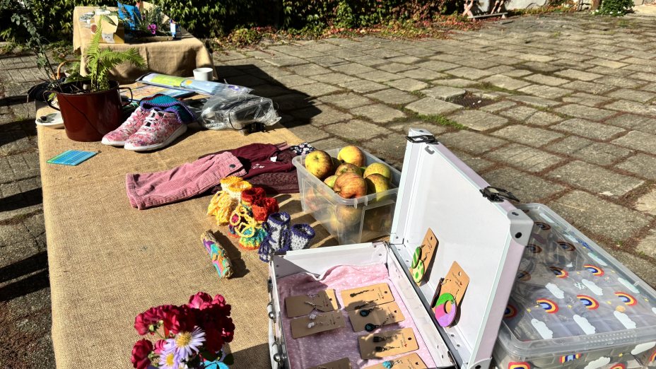 Nora jesenska izmenjava I Verrückter Herbst-Tauschmarkt