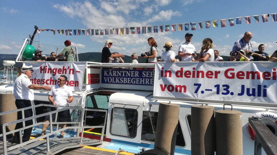 Ein Schiff wird kommen I “Podpiši zdaj!”