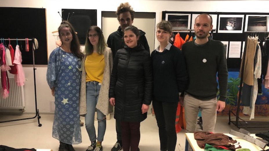 Pustna izmenjevalnica oblačil I Karneval-Kleidertausch