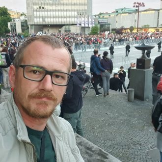 Bild zu:Adios Autokratie – Das Ende der Ära Janša und die slowenische Zivilgesellschaft