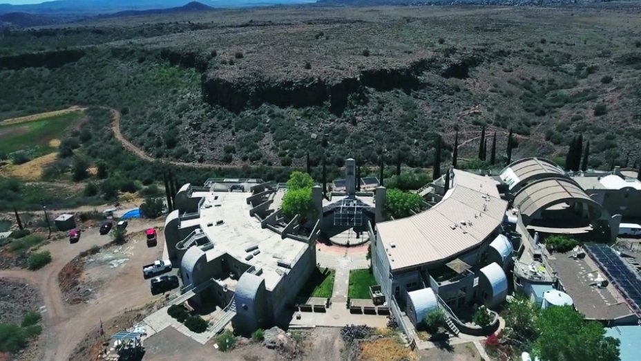 Arcosati Core - aerial view - Source U.S. State department (Free for reuse)
https://gr.usembassy.gov/insiders-guide-arcosanti-architectural-experiment-arizona-desert/