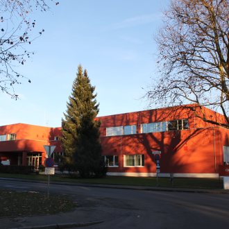 Bild zu:BORG Bad Radkersburg: Odlična odskočna deska I Das perfekte Sprungbrett