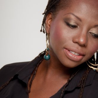 Bild zu:Rachelle Jeanty - Singing is her life