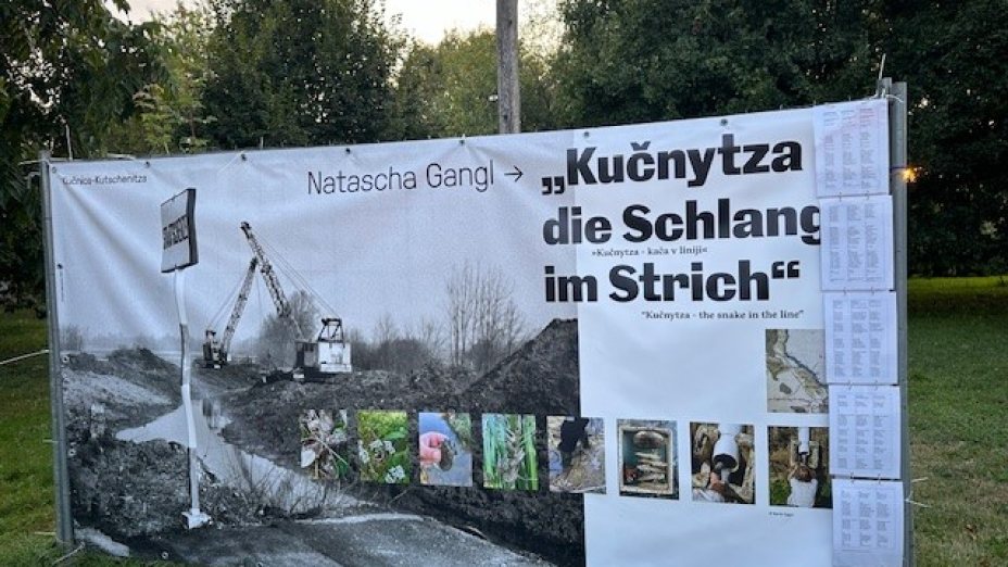 Natascha Gangl → “Kučnica I Kučnytza - die Schlange im Strich“
