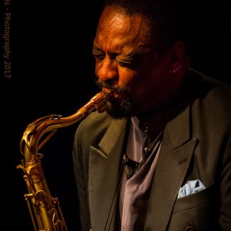 Bild zu:Ein US- amerikanischer Saxofon Star kommt am Samstag nach Villach: CHICO FREEMAN!