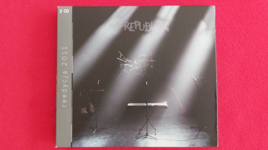 Republika - Republika (2002)