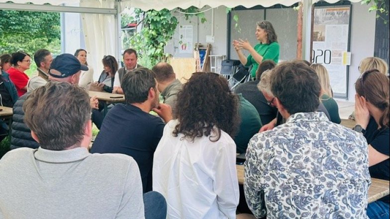Bild zu: Gozdarski pedagogi/inje iz Brucka an der Mur na obisku v Pavlovi hiši