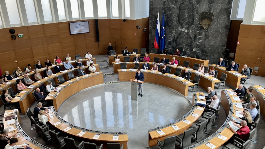21. Vseslovensko srečanje