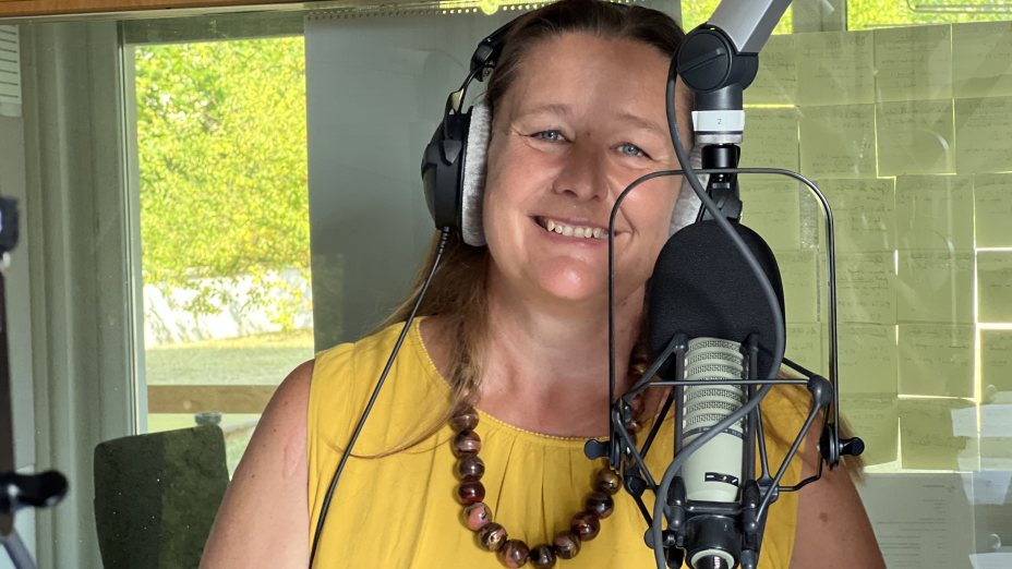 Willkommen in Schlanding, Monika Fink!