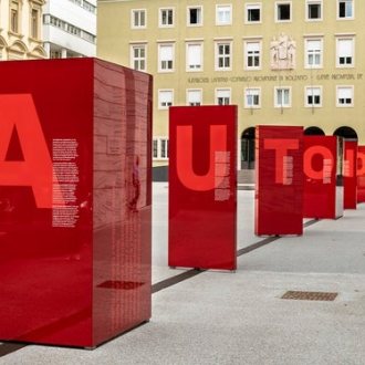 Bild zu:Stand by plus Reset - Von Minderheiten und anderen Eingeklemmten