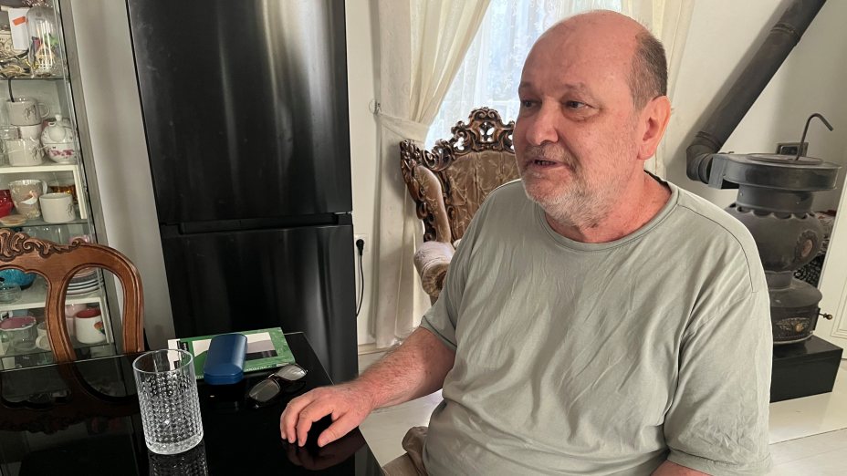 Peter Semolič: Žalostinka za okroglo zemljo