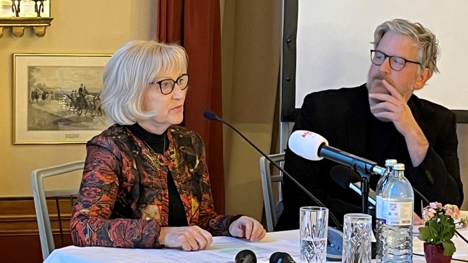 Silvija Borovnik - Kratka proza Florjana Lipuša v reviji mladje