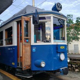 Bild zu:Die blaue Straßenbahn