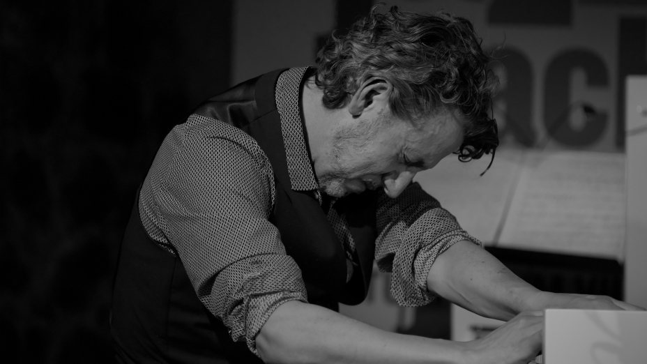 Bruno Angelini und der Pulsschlag des Daseins