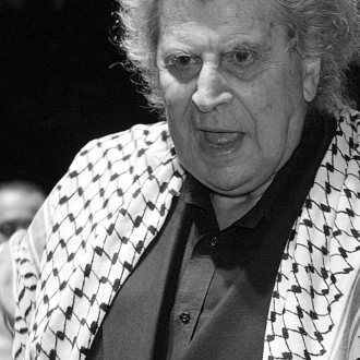 Bild zu:Ein Leben für die Musik und Griechenland – 100 Jahre Mikis Theodorakis